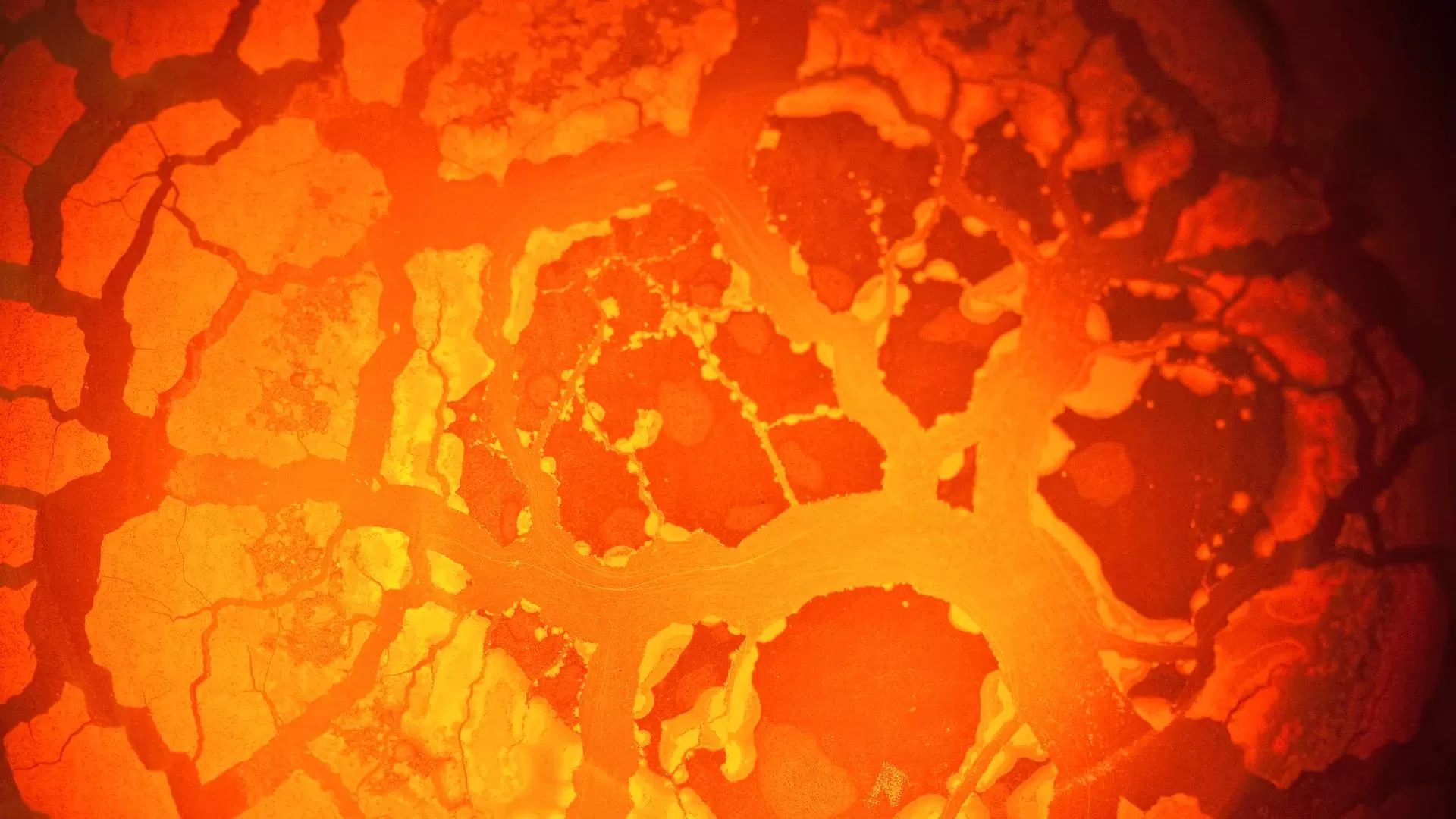 Fluessigstahl makroaufnahme schmelze