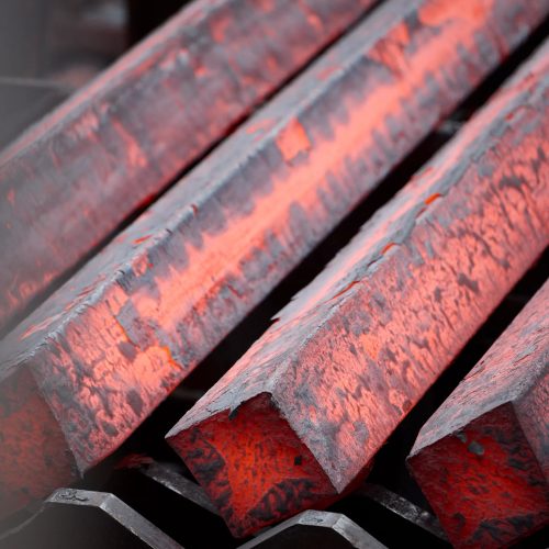 Gluehender stahl strangguss