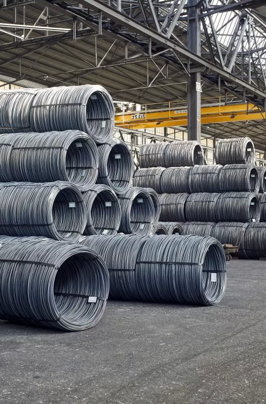 Draht coils lagerhalle