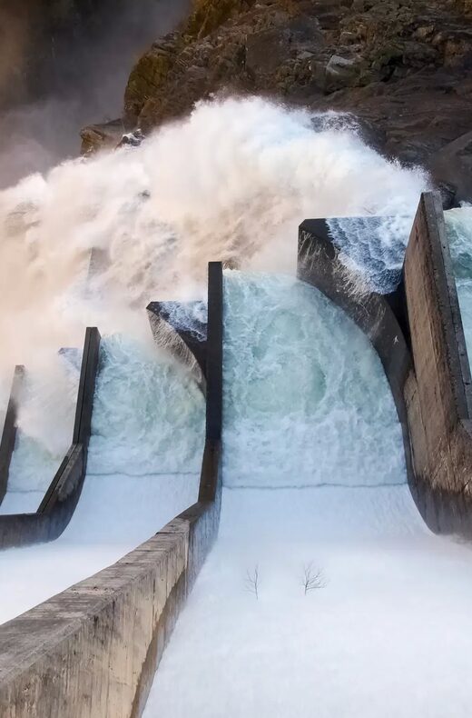 Wasserkraftwerk staudamm nachhaltigkeit